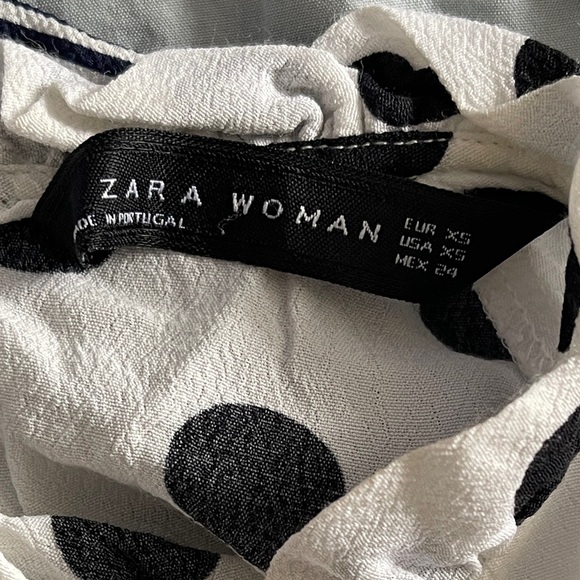 Chic Polka Dot Blouse - Black & White - Picture 2 of 2